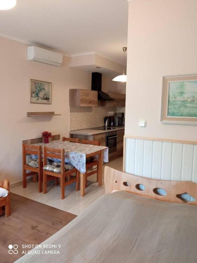 Besenyei Apartman Sárvár Exteriér fotografie