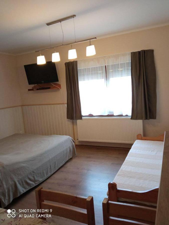 Besenyei Apartman Sárvár Exteriér fotografie